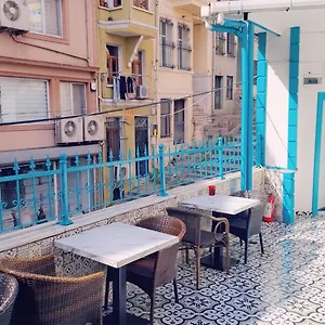 Apart-hotel Old